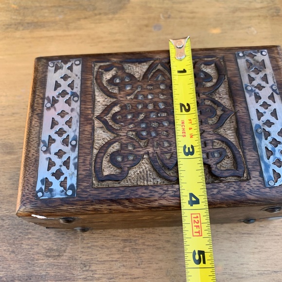 Square Carved Mango Wood Brass Mystic Triquetra Celtic Knot Artisan Trinket Sto… - Picture 8 of 10